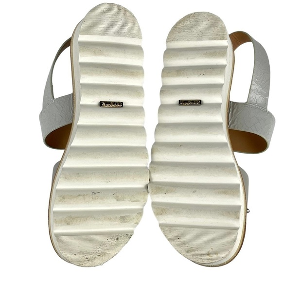 ANTHROPOLOGIE SANCHITA CRACKLE LEATHER BEADED FLORAL SLINGBACK PLATFORM SANDAL - Picture 3 of 13